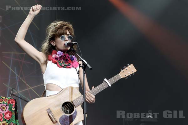 LOLA MARSH - 2016-07-20 - PARIS - Parvis de l'Hotel de Ville - 